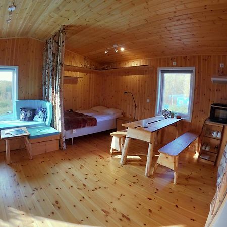 Wild Caribou'S Wildwood Cabin Lakselv Eksteriør bilde